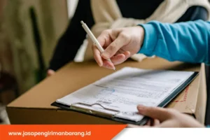 Memahami Biaya Tambahan dalam Pengiriman Barang: Ini Jenis dan Penyebabnya