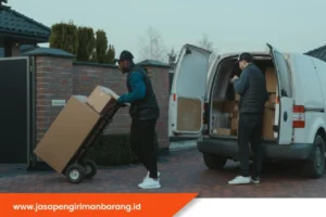 Biar Nggak Salah Pilih! Ini Jenis Mobil Ekspedisi Sesuai Kebutuhanmu