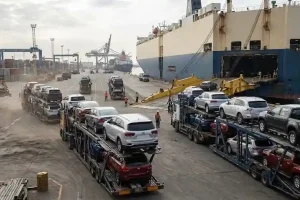 Bagaimana Cara Kirim Mobil ke Luar Pulau?